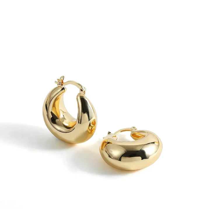 18K Gold Teardrop Hoops